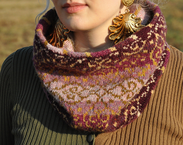 Tausendschön Cowl
