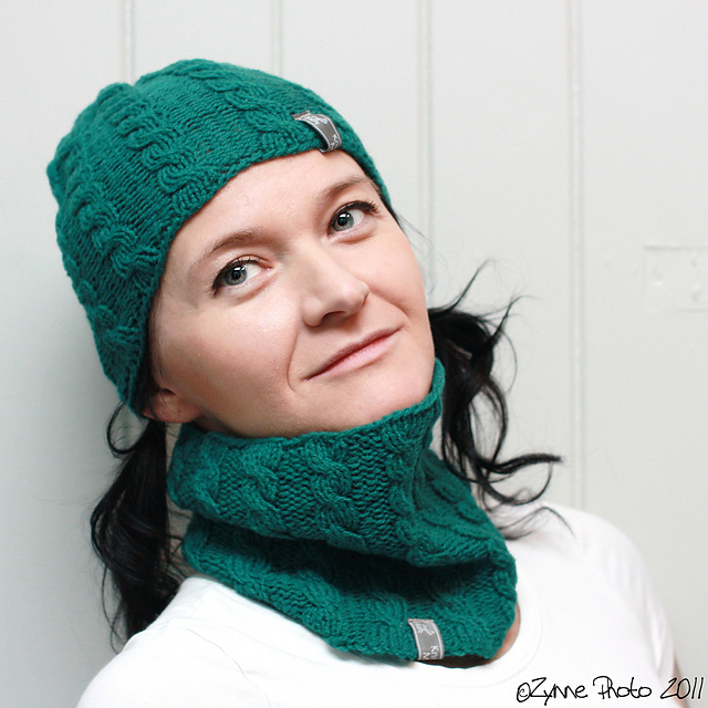 Zynne Hat and Cowl / Hals og lue