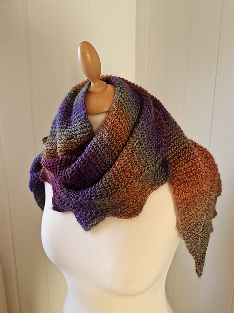 Sideways Rainbow Shawlette