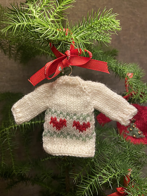 Mini Christmas Sweater 25