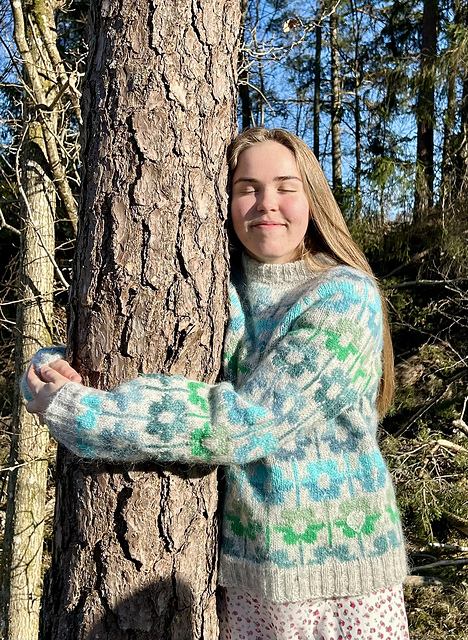 Blomsterbrisa Sweater