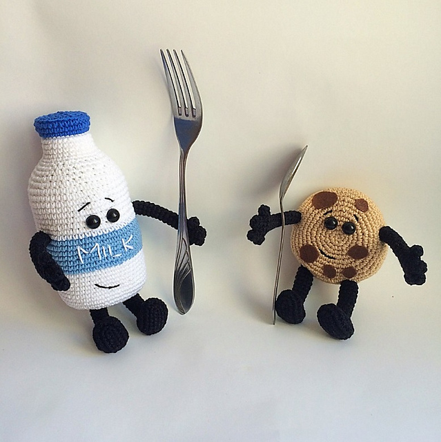 Milk and cookie