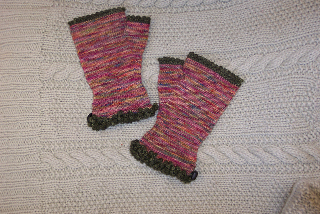 Fancy Fingerless Mitts