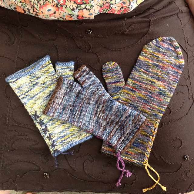 Laced-Up Mitten or Fingerless Mitt