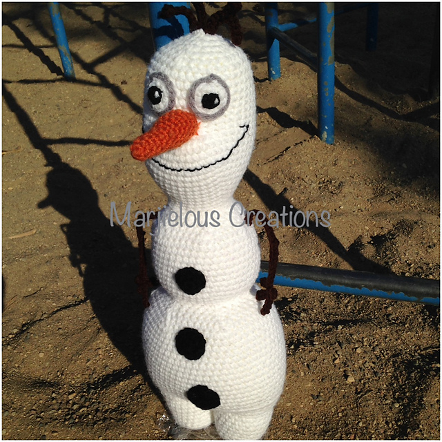 Large Snoman Olaf Doll