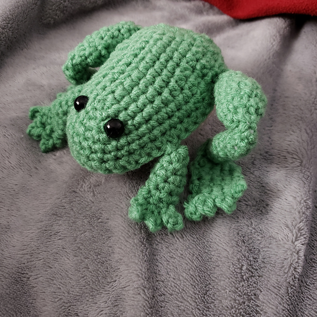 Cute Frog Amigurimi
