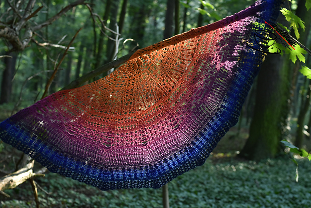 Joy shawl