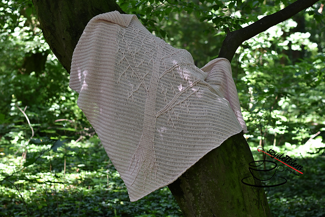 Dream tree shawl