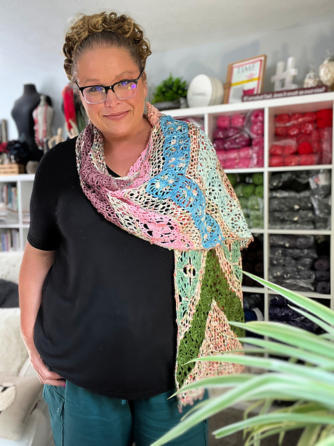 BiCrafty Champions Shawl
