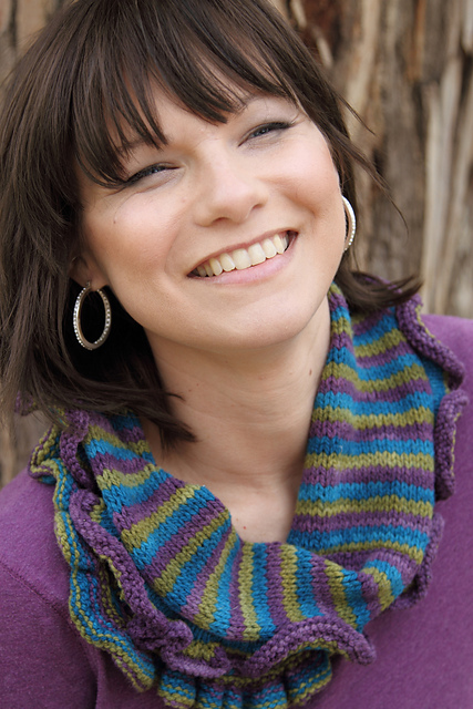 Monrovia Cowl