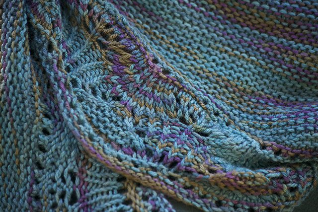 Culebra Simple Shawlette