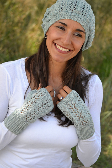 Pyramid Peak Beret & Fingerless Mitts
