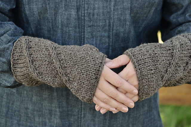 Apothecary Wristlets / Fingerless Mitts