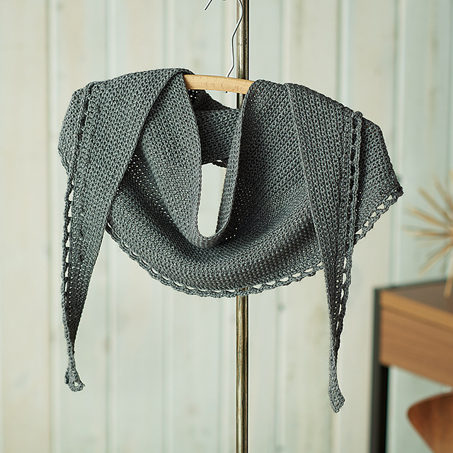 Simple Lace Edge Shawlette