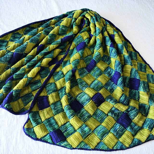 Dragonscale Entrelac Throw