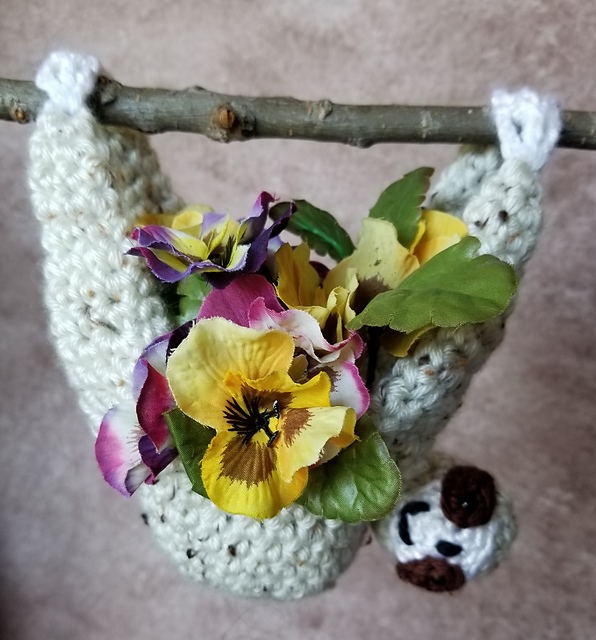 Hanging 3-Toed Sloth Planter
