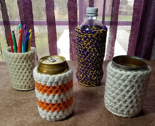 Chunky Can Cozy With Appliques