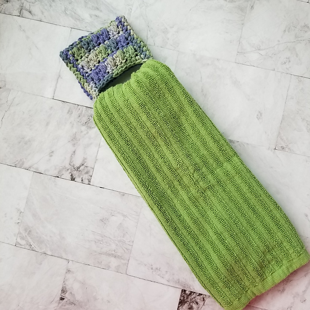 Ravelry Imagination Strap Towel Holder pattern by Marsha Sparks