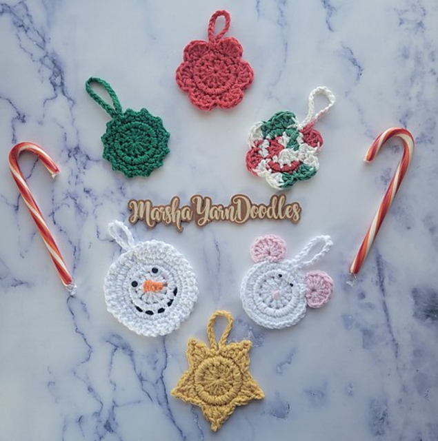Hanging Christmas Ornaments