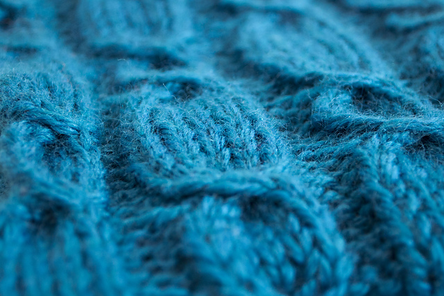 Pelargonium cabled cozy