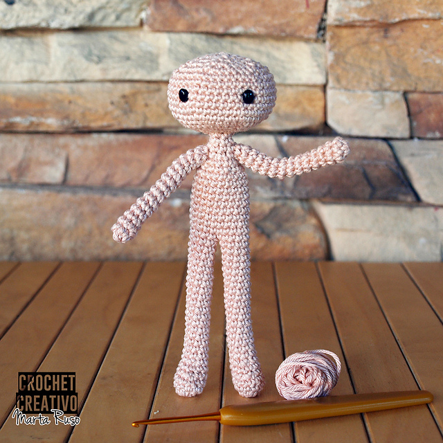 Amigurumi basic doll articulate