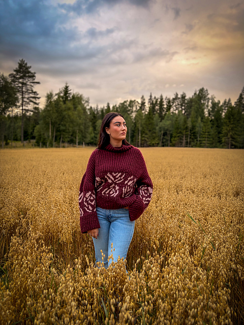 Bloomie Sweater