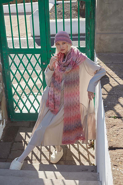Scarf Yamile