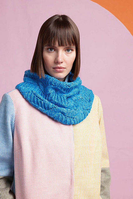 Cowl Zumra