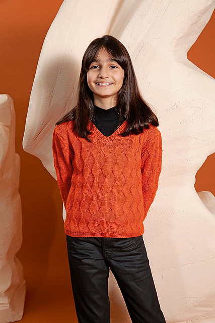 Diamond-patterned sweater with v-neck Will
