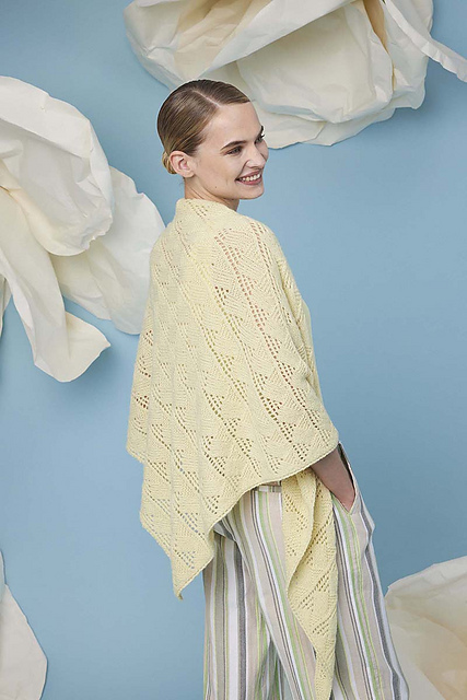Ivy Triangular shawl