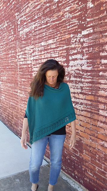 Rosaliette Poncho