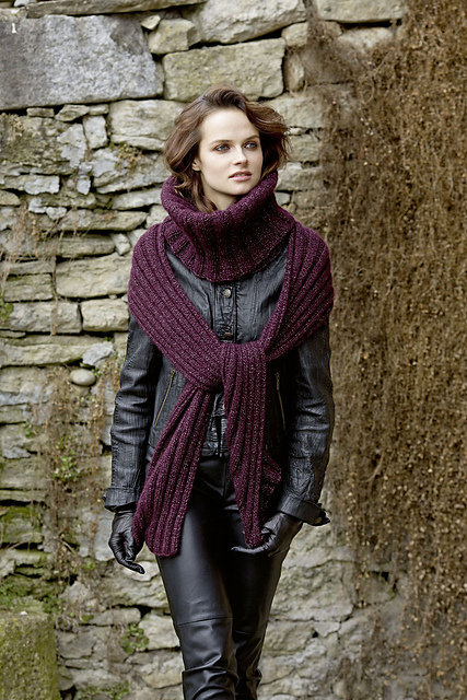 226-19 Lang Yarns Malou Luxe