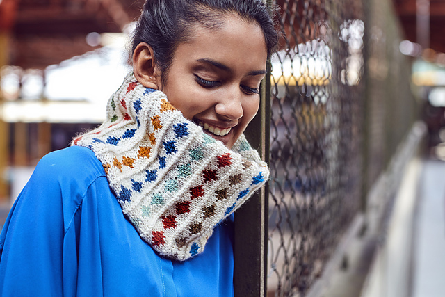 Warmi Jewels Cowl