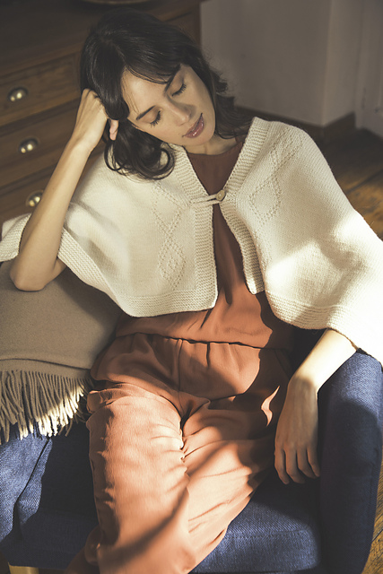 Valentina Textured Cape