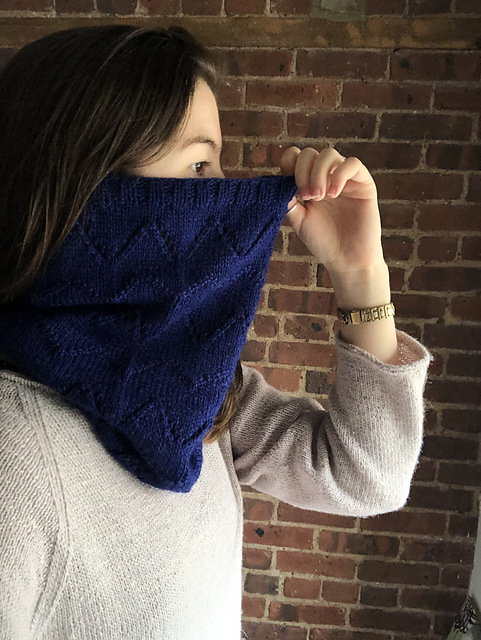 Azzurra Cowl