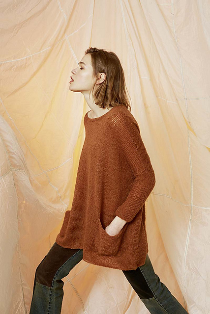 261-23 Lang Yarns Lusso