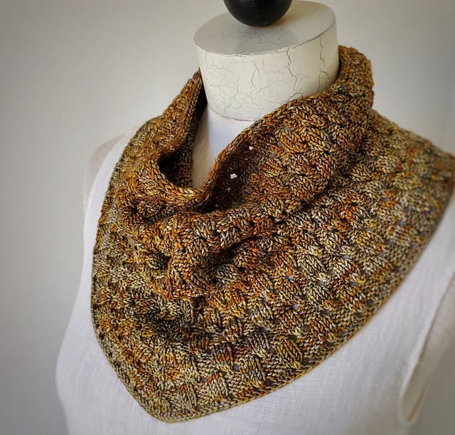 McDade Cowl