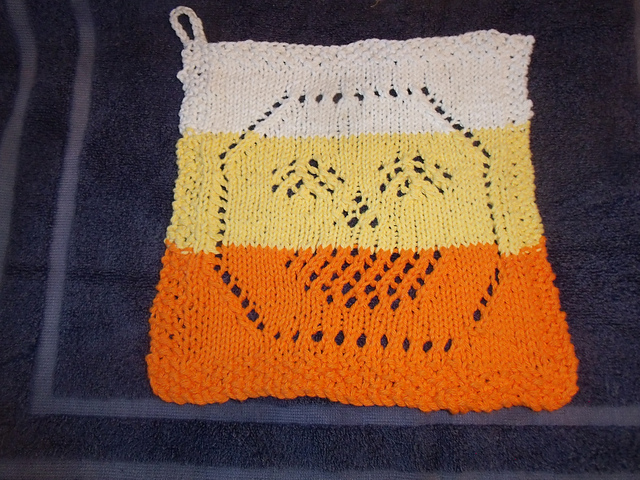 Lacy Jack-O-Lantern Dishcloth