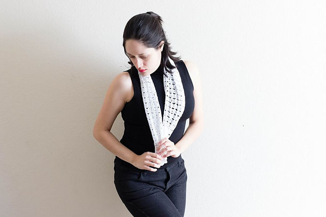 Easy Crochet Infinity Scarf