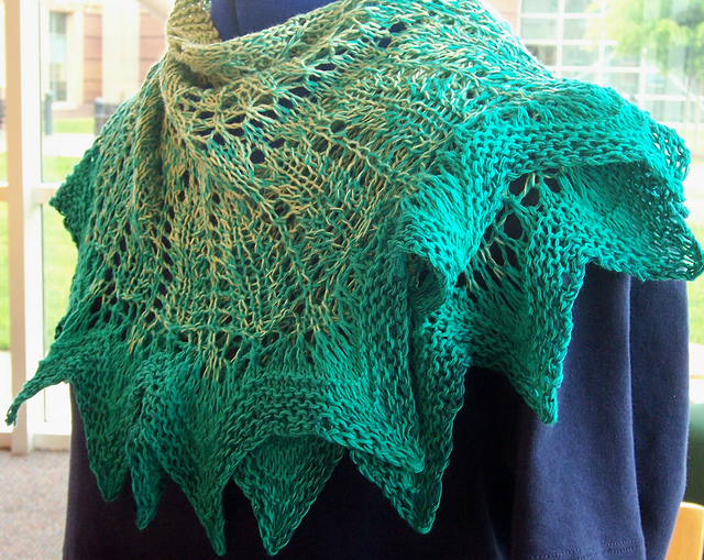 Gorgeous Gala shawlette
