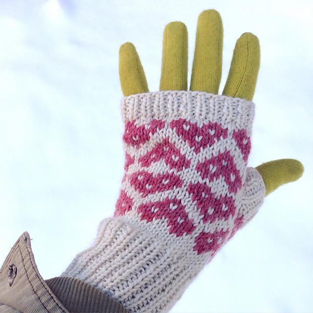 Heart Cookie Mitts