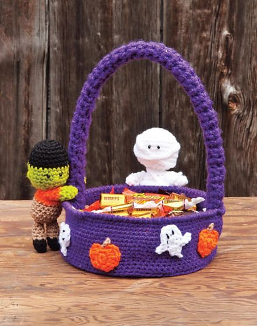 Halloween Ghouls Candy Basket