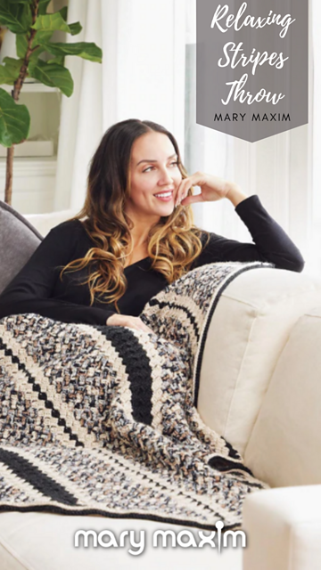 Relaxing Stripes Throw