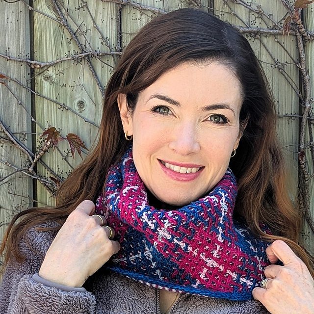 Faceted Cowl