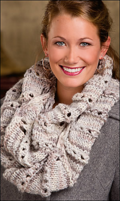 Beefeater Pleated Cowl
