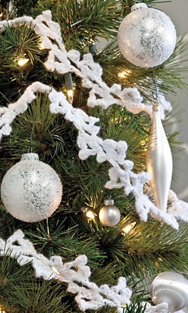 Snow Flower Garland