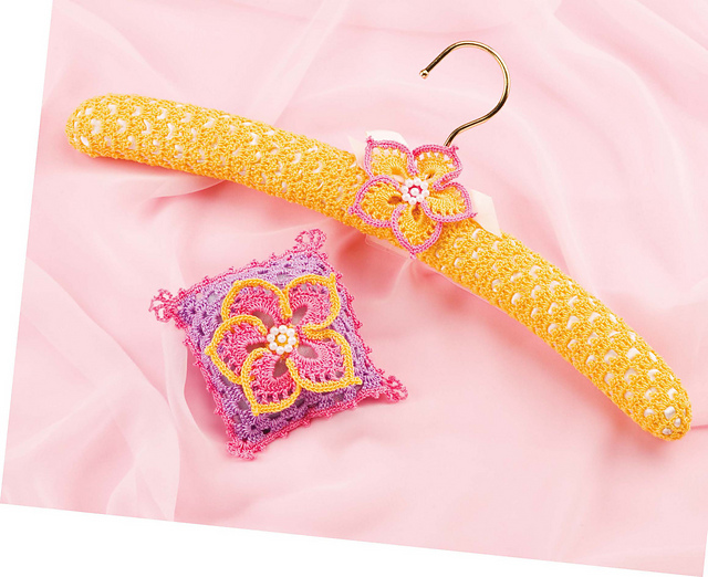Pretty Hanger Cover & Sachet