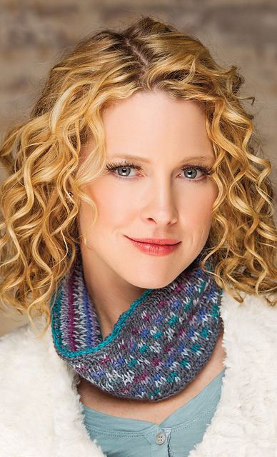 Easy Checkered Cowl
