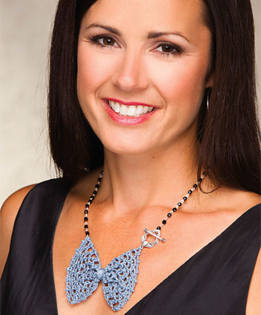 Bow Tique Necklace