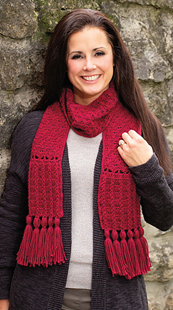 Textured Shells Scarf